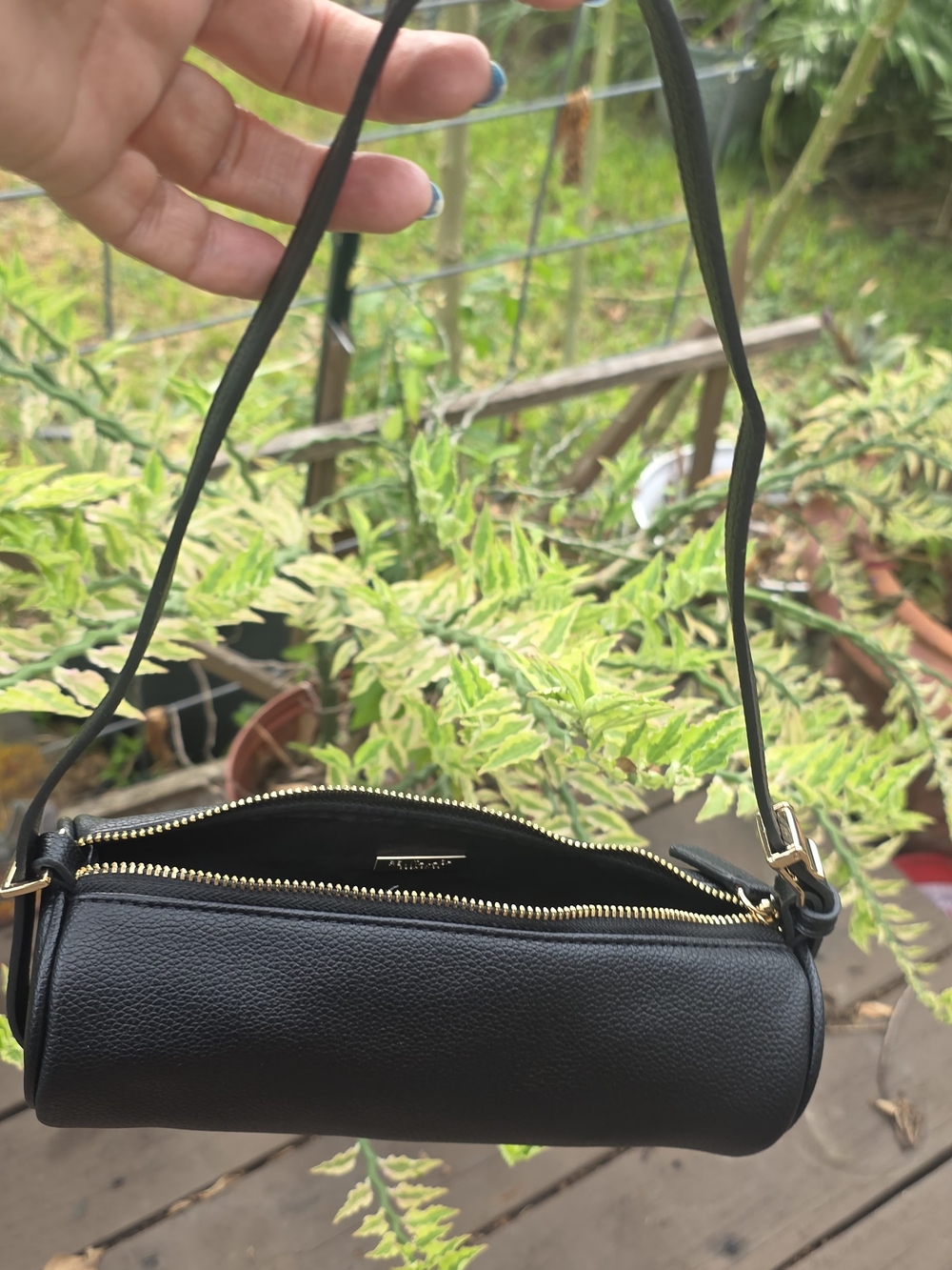New Black Leather Cylinder Shoulder Bag -